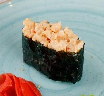 Гункан с острой креветкой